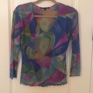 Multi colored mesh top